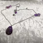 Pourpre Lucide – Collier goutte d’améthyste
