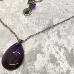 Pourpre Lucide – Collier goutte d’améthyste